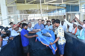 Dr. Abhilaksh Likhi, IAS, OSD, Ministry of Fisheries, Animal Husbandry and Dairying lauds the research efforts of ICAR-NBFGR 