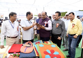 किसान-वैज्ञानिक-संगोष्ठी-स्वर्ण जयंती-02.jpg 