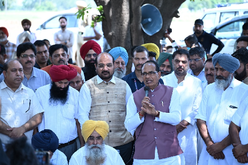 Union Agriculture Minister Champions 'Lab-to-Land' Vision in Punjab, Begins with Ground-Level Field Visit under Viksit Krishi Sankalp Abhiyan