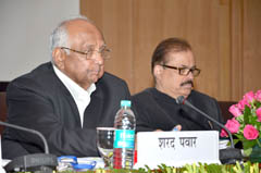 AGM2013-01-18_0.jpg 