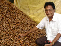Azad-turmeric-sucess-story-4_0.jpg 