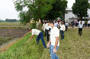 ICAR-CRIJAF observes ‘Parthenium Awareness Week’