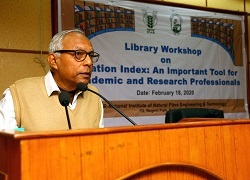 ChiefGuestaddresestheaudience-01