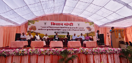 DG ICAR Calls for Self-Reliance in Pulses and Oilseeds, Quality Seeds and Advanced Technologies at Farmers’ Meet in Mau