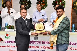 Department of Posts release Special Postal Cover on ICAR-NRC on Pomegranate to commemorate 17th Foundation Day 02