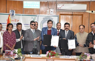 MOU-CSHPKV-Palampur-promote-student-02