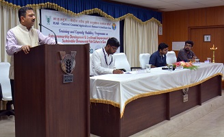 Ornamental-Fish-Culture-011