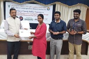 Ornamental-Fish-Culture-022