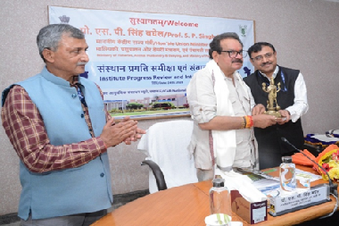 Union Minister Prof. S. P. Singh Baghel Reviews Progress at ICAR–NBFGR, Lucknow