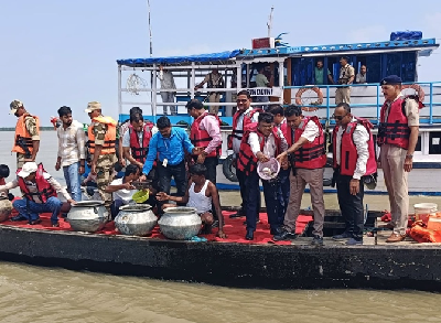 30,000 Fingerlings, One Shared Vision; ICAR-CIFRI, Barrackpore and Stakeholders Join Hands to Restore Ganga Biodiversity