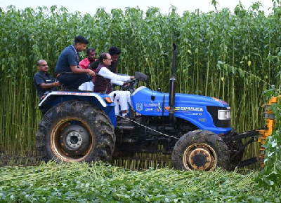 ICAR-CRIJAF, Barrackpore Organises ‘Krishak Sabha & Farmers–Scientists–Industry–Stakeholders’ Meet’; Union Agriculture Minister Calls for Technology-led Growth in Jute Sector