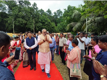 Union Textile Minister Shri Giriraj Singh Visits ICAR-CRIJAF, Showcases ‘New Age Fibres’