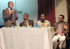 outreach-kolkata-2013-3_0.jpg 
