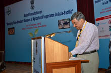 trans-boundries-10-10-2012-7