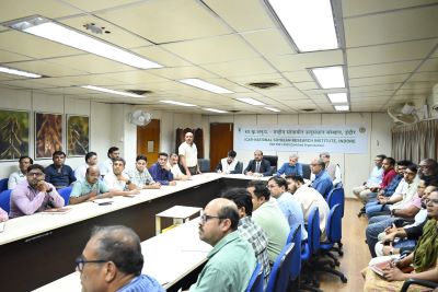DG, ICAR Visits ICAR-NSRI, Indore and Reviews Soybean Research Activities